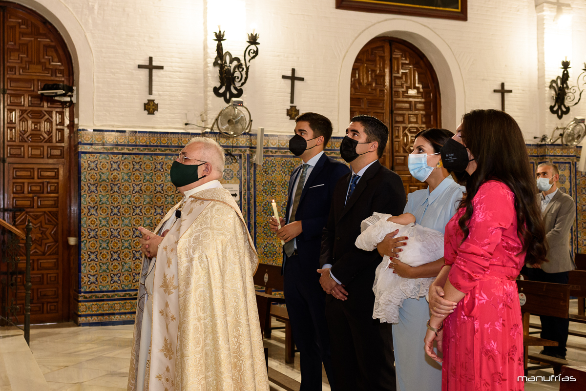 manufrías-fotografo-bautizo-san-juan-bosco-sevilla