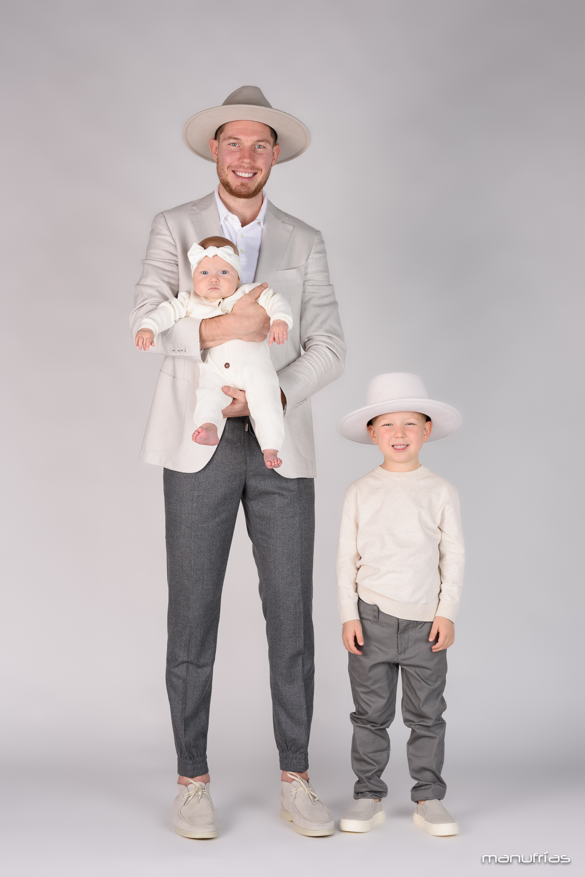 manufrias-sesion-fotografica-familia-bebe-sevilla