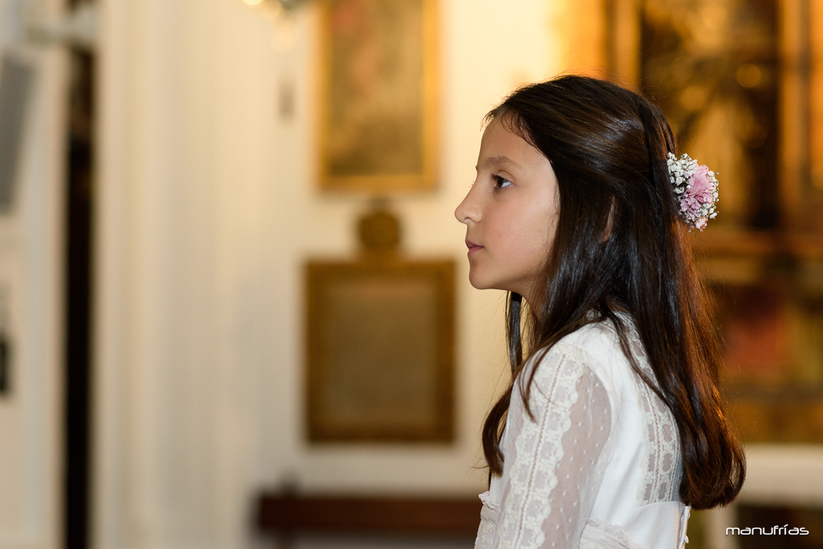 manufrias-fotografo-sevilla-comunion-parroquia-santa-cruz