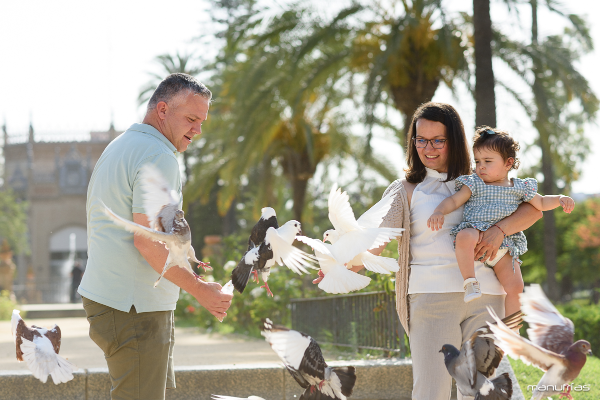 manufrias-fotografo-sesión-familia-parque-maria-luisa
