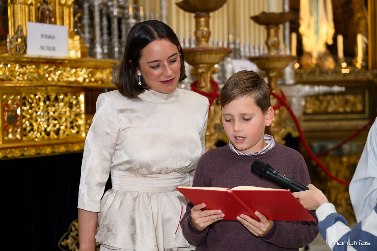 manufrias-fotografo-bautizo-parroquia-santa-cruz-sevilla